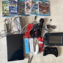 ジャンク　Wii U 本体 + ゲームソフトセット※動作不良のサムネイル