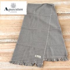 新品未使用タグ付✨Aquascutum アクアスキュータム マフラー チェック 新品未使用品》Aquascutum アクアスキュータム マフラー チェック