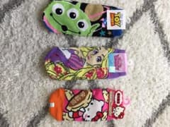 新品未使用 キャラクターくつ下のサムネイル