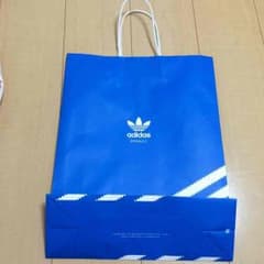 adidas originals❤️紙袋のサムネイル