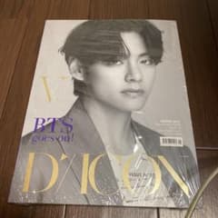 BTS V DICON 写真集 テテ テヒョンのサムネイル