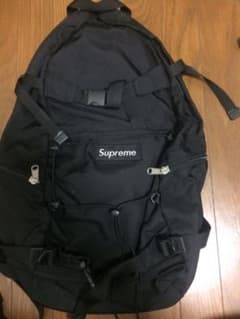 Supremeリュック☆最終値下げ‼️のサムネイル