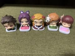 鬼滅の刃　おねむたん　コンプリート　5点　ガチャガチャのサムネイル