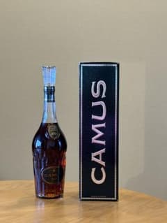 CAMUS XO COGNAC カミュ XO コニャック 箱付き　40年前 CAMUS XO COGNAC カミュ XO コニャック 箱付き - メルカリ