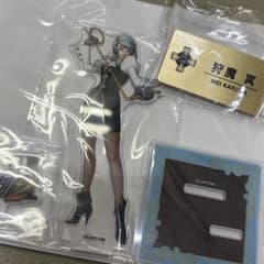 カプくじ 逆転裁判 狩魔冥 アクスタ ネームプレート風缶バッジ - メルカリ