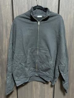 【ほぼ新品】ウィリーチャバリアパーカー WILLY CHAVARRIAのサムネイル
