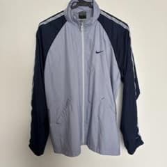 NIKE ウィンドブレーカー Mレディース