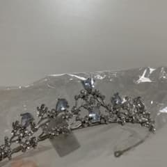 シルバークリスタルティアラのサムネイル