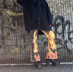 ヘパイストス　フレアパンツのサムネイル