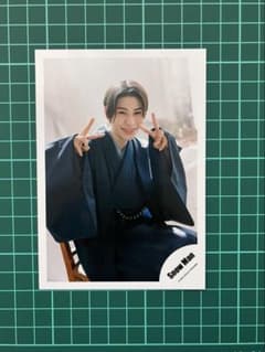 SnowMan ラウール 公式写真のサムネイル