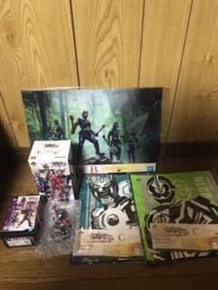 一番くじ 仮面ライダーセイバー　レジェンド仮面ライダー　B賞C賞E賞G賞のサムネイル
