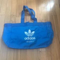 adidas トートバッグのサムネイル