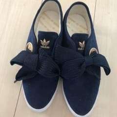 adidasスニーカー❤︎のサムネイル