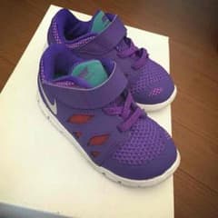 nike♡パープルシューズのサムネイル