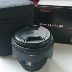 りんご様専用Sony 50mm F1.4EX DGのサムネイル