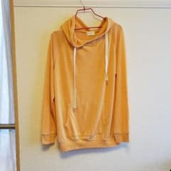 アングリッドパーカーのサムネイル