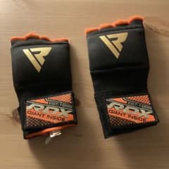総合格闘技グローブのサムネイル