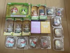 シルバニアファミリー キラキラくじ　人形セットのサムネイル