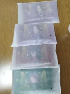 t*i님 이치 반 쿠지 말 딸 8탄 G상 카라비나 첨부 멀티 케이스 4개 세트