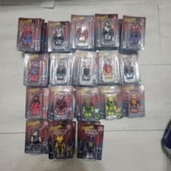 スパイダーマン ベアブリック 18種のサムネイル