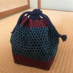 ハンドメイド 和風巾着袋（刺し子）のサムネイル