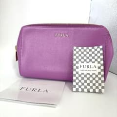 な*ん様 超美品 FURLA ポーチのサムネイル
