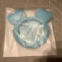 twiceナヨン　ナブリー水色 ハート型 ぬいぐるみバッジのサムネイル