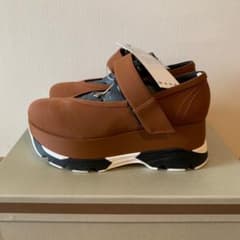 新品　未使用　MARNI マルニ　スニーカー　靴　ブーツ　フラワーカフェ　バッグのサムネイル