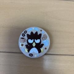 バッドばつ丸 刺繍缶バッジ サンリオのサムネイル