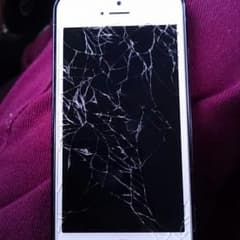 iPhone5 16GB Softbankのサムネイル