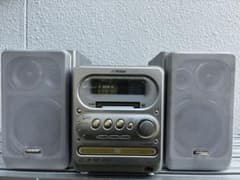 ジャンク品】Victor DVD/MDコンポ CA-UXQD70-S - メルカリ
