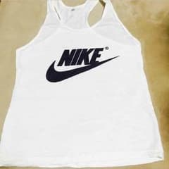 NIKE タンクトップのサムネイル