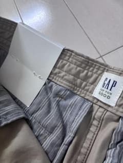 GAP ショートパンツ ベージュ 28のサムネイル