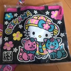 ハローキティ沖縄限定バックのサムネイル
