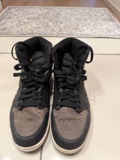NIKE AIR JORDAN 1 ハイカット スニーカーのサムネイル