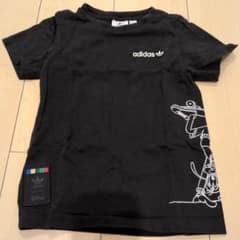adidas ディズニーコラボ Tシャツ 黒のサムネイル