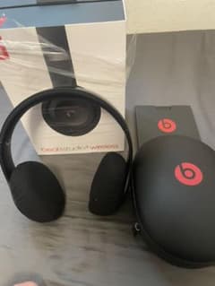 beats ヘッドホン　Studio3 wirelessのサムネイル
