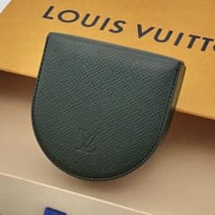 ルイヴィトン タイガ ポルトモネ キュベット コインケース 深緑