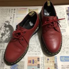 ドクターマーチン　Dr.Martens 3ホール　レッドのサムネイル