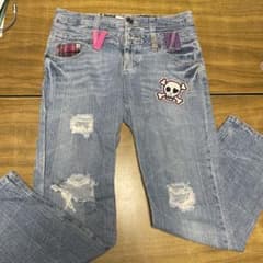 スカル刺繍のライトブルーデニムパンツのサムネイル