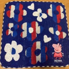 ペッパピッグ　ハンドタオルのサムネイル