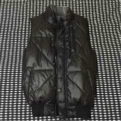 ❗️最終値下げ❗️H&M リバーシブルダウンベストのサムネイル