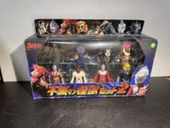 不滅の怪獣セット2 バンダイ　2006年　生産終了　レア　8体フィギュア セット 不滅の怪獣セット2 バンダイ 2006年 生産終了 レア 8体フィギュア