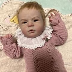 リボーンドール。陶器肌の赤ちゃんのサムネイル