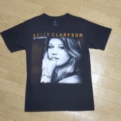 Artist T-shirt: Kelly Clarkson