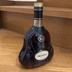 スバル様専用　ヘネシー XO 金キャップとカミュXO　700㎖のサムネイル