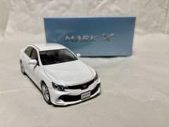 マークX最終型 ホワイトパールクリスタルシャイン カラーサンプル