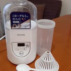 アイリスオーヤマ ヨーグルトメーカー プレミアム IYM-012-Wのサムネイル