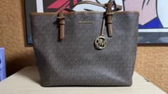 MICHAEL KORS バッグのサムネイル