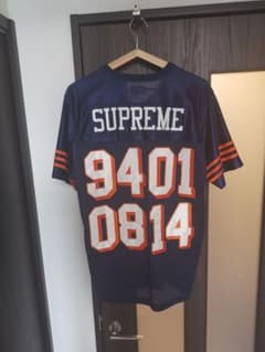 supremeのサムネイル